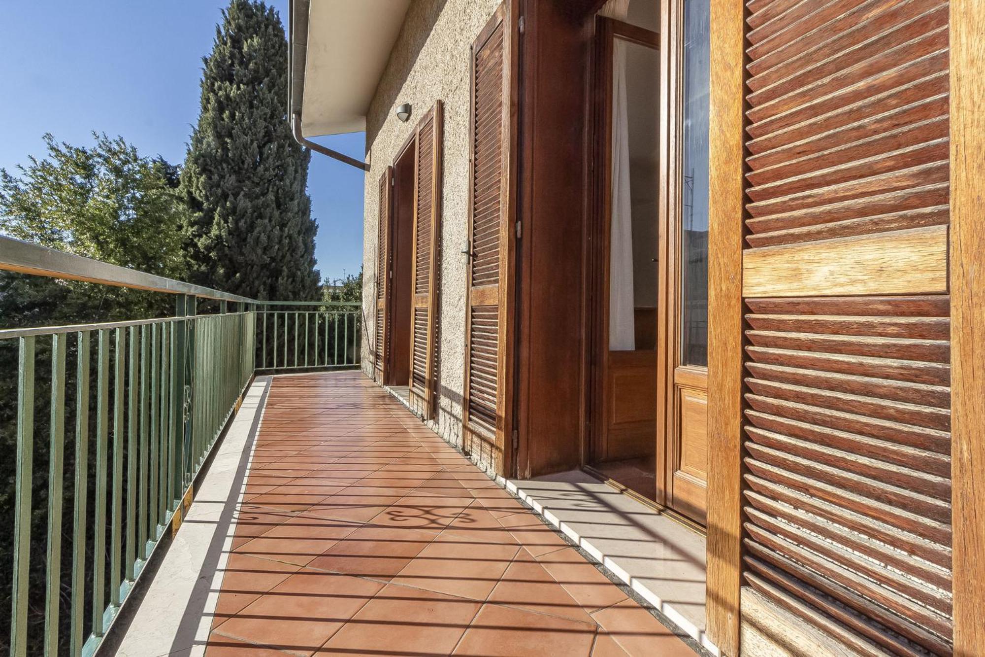 סאסארי Exclusive Roth Apartments מראה חיצוני תמונה
