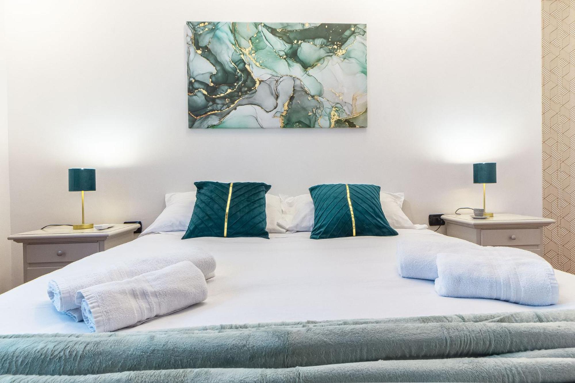 סאסארי Exclusive Roth Apartments מראה חיצוני תמונה