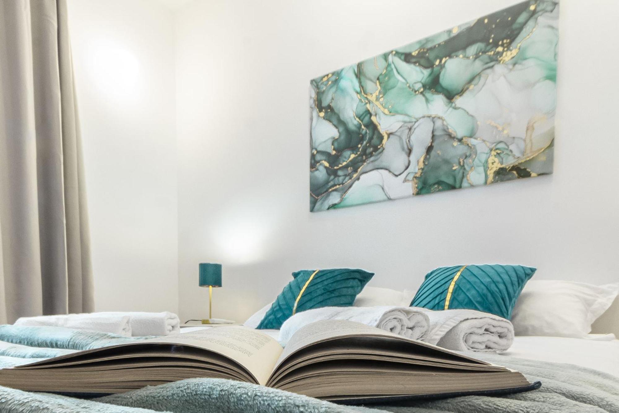 סאסארי Exclusive Roth Apartments מראה חיצוני תמונה