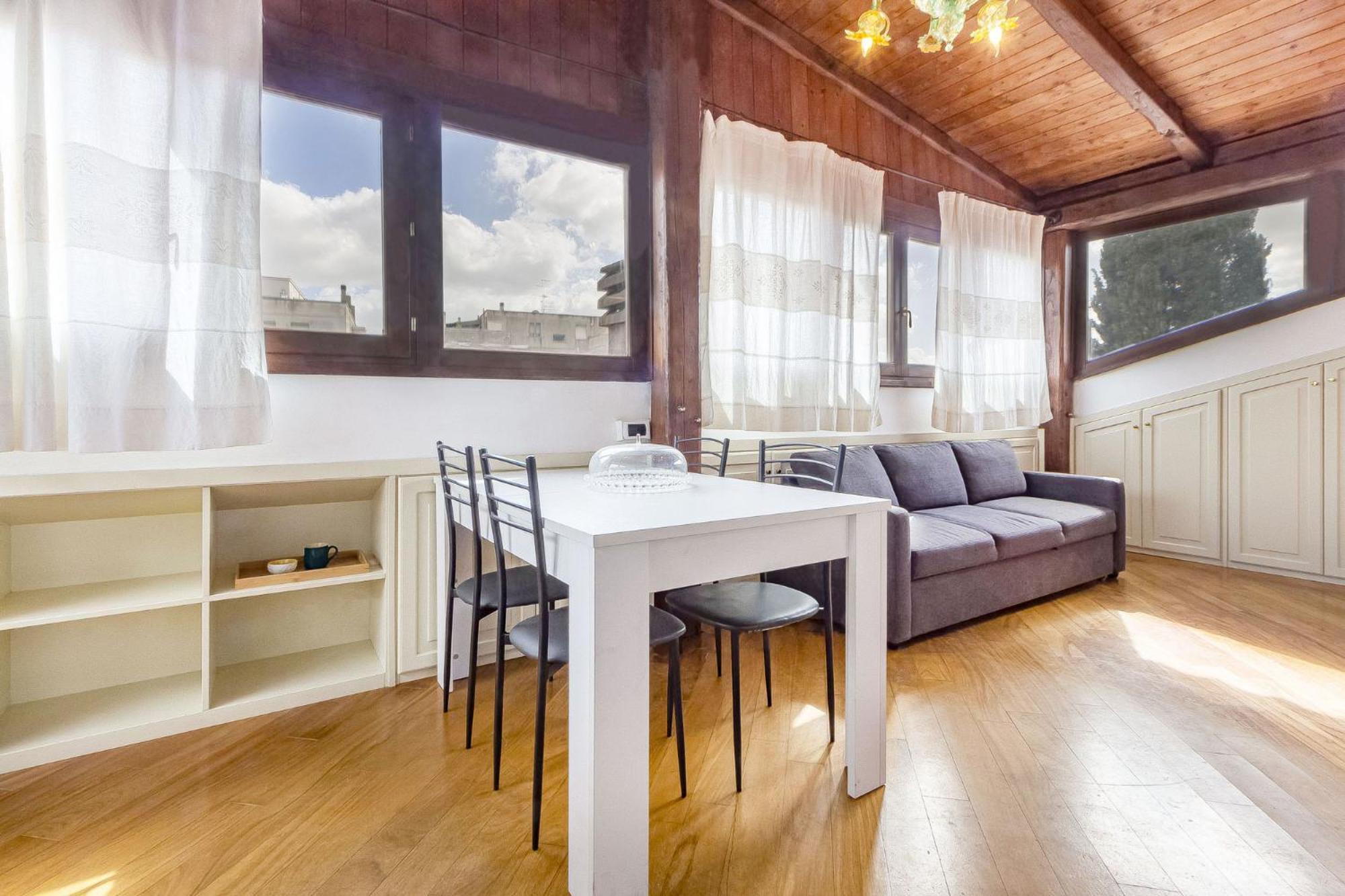 סאסארי Exclusive Roth Apartments מראה חיצוני תמונה